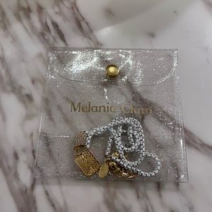 Melania Clara NWT necklace